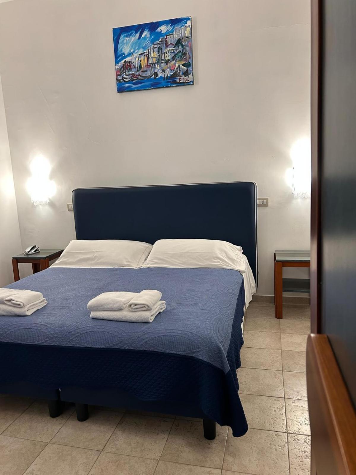 Hotel Saint Joseph Salerno Exterior foto