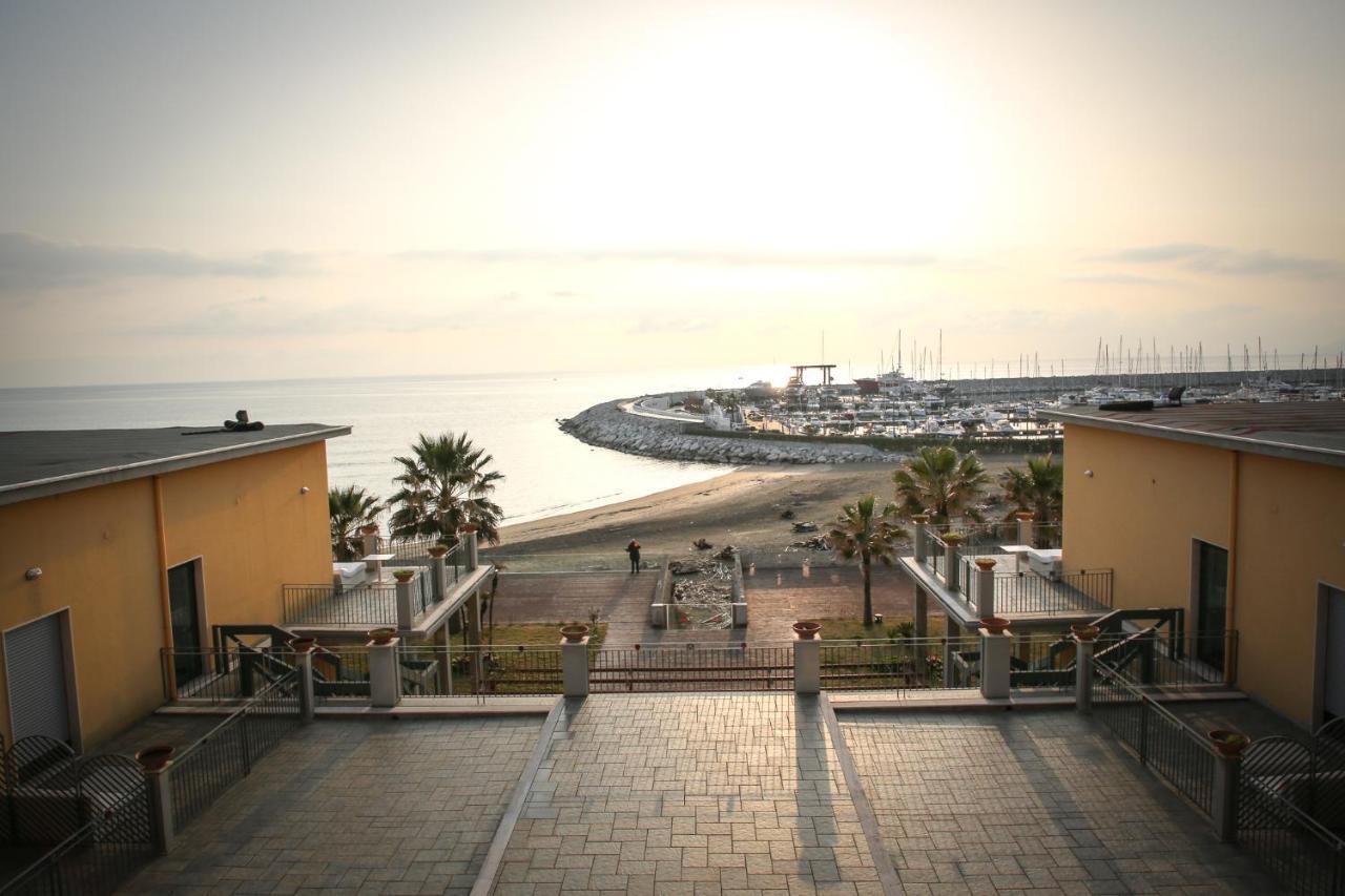 Hotel Saint Joseph Salerno Exterior foto