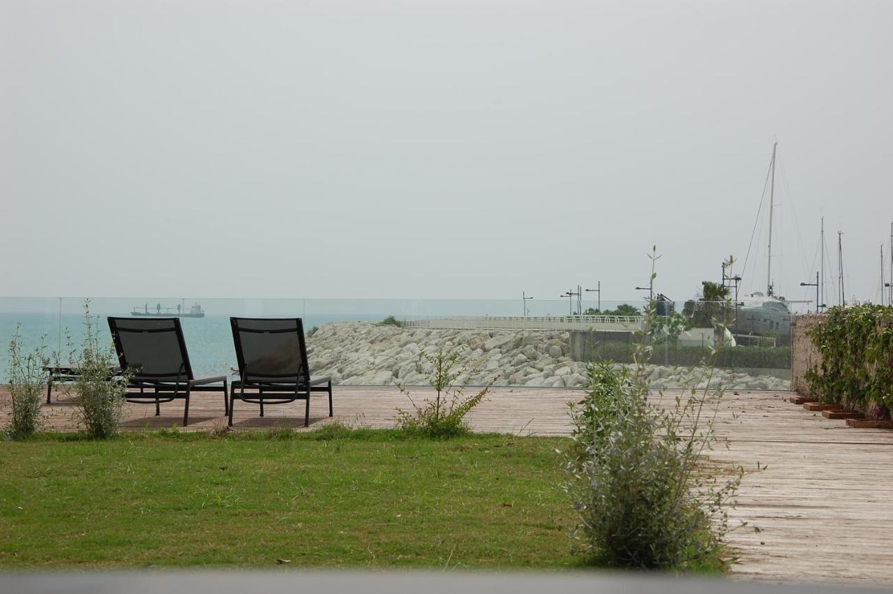 Hotel Saint Joseph Salerno Exterior foto